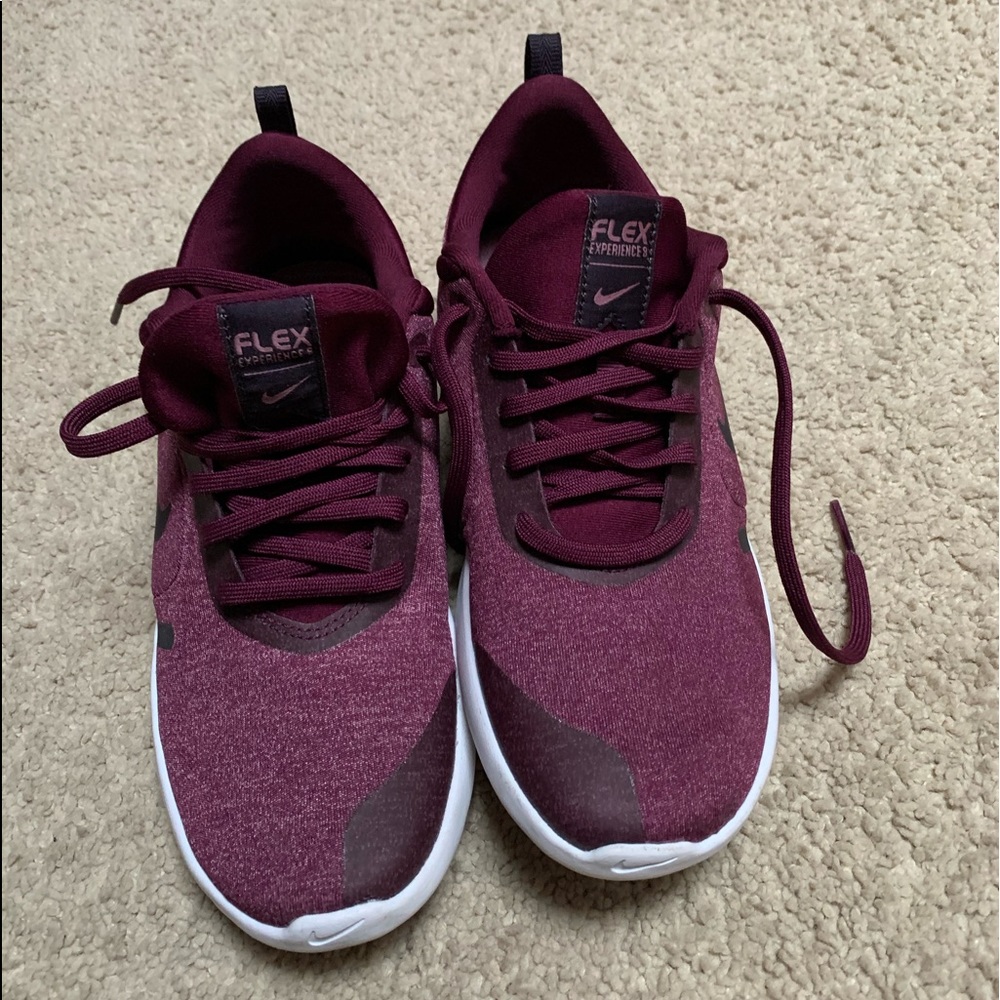 Brand new Nike flex experience sneakers size 6.5
